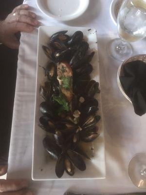 Mussels Posillipo