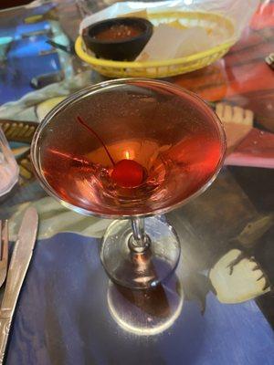 Cosmo or LemonTini ... it's all about the Martinis .. shaken not stirred ‍