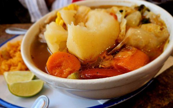 Caldo de Res!