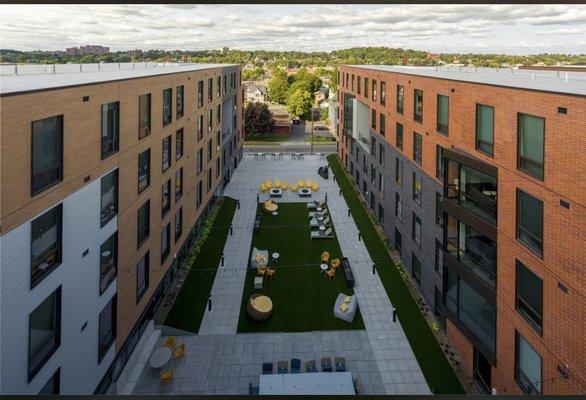 Beautiful courtyard!!