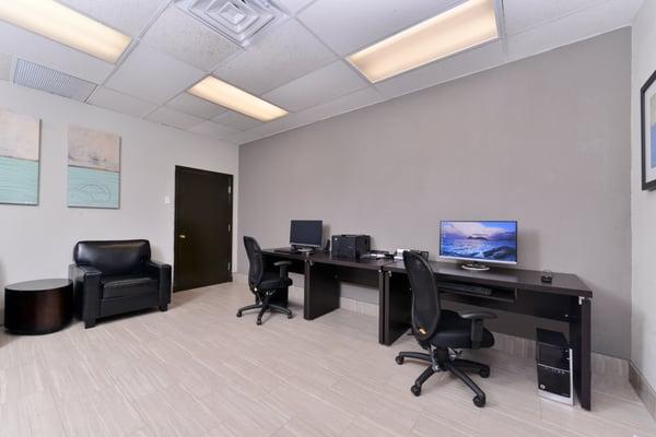 Fully equipped 24-hour Business Center - perfect for finishing or printing a presentation