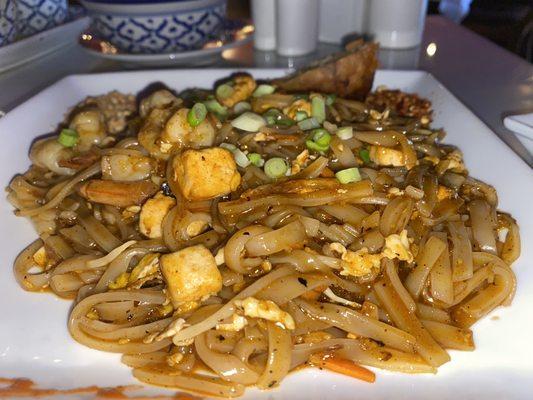 Shrimp pad Thai