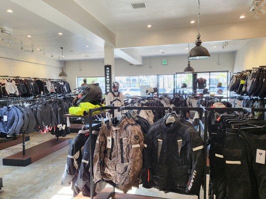 Gear! There are gear options for female riders in store, but you'll find much more on their website. 9/18/2022