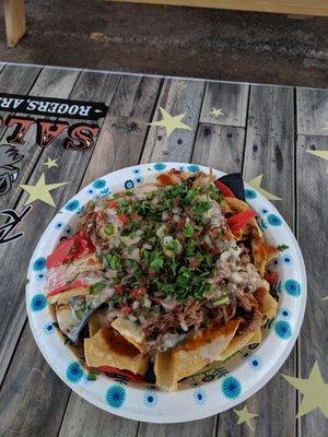 Pulled pork nachos!! YUM YUM!!!!