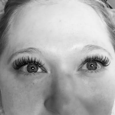 Full Set of Classic Lashes