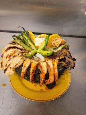 Molcajete mixto