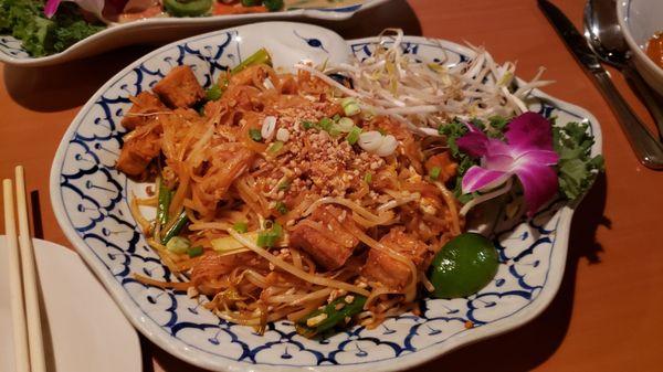 Pad Thai with tofu