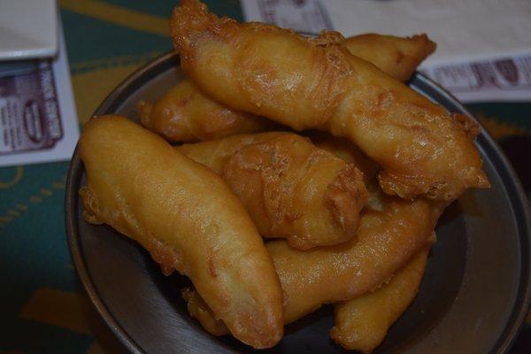 Extra large chicken fingers for Gai Poo Lo Mein on June 17, 2018. Size is Not standard.