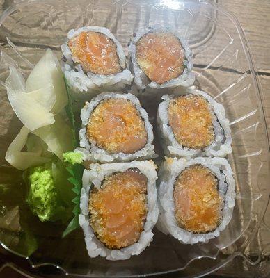 Spicy Salmon Roll