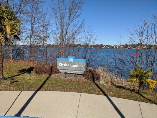 Blythe Landing Park, Huntersville