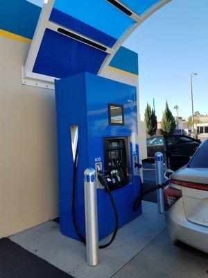 My 2017 Toyota Mirai is getting H2 fuel