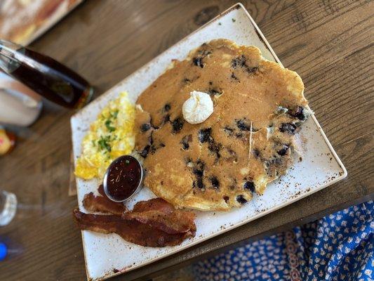 Bacon with blueberry pancakes and eggs