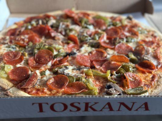 Toskana Special Thin Crust Pie