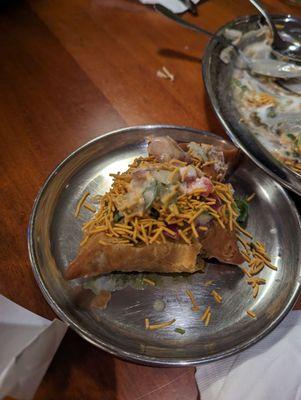 Chaat samosa