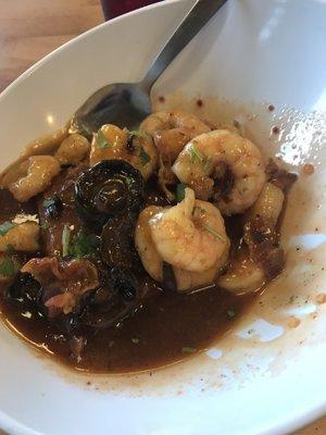 Shrimp and grits are outstanding!