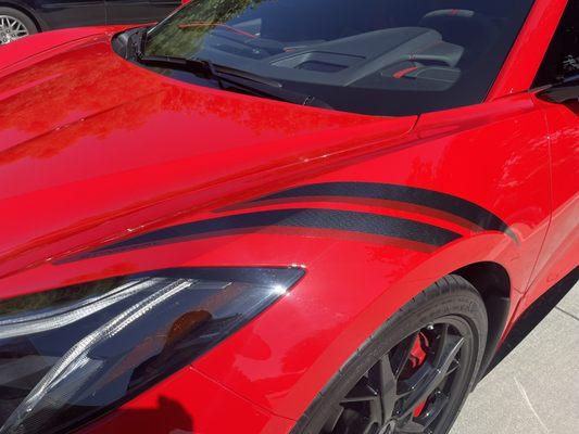 Beautiful pin stripe installed on this Red Hot C8