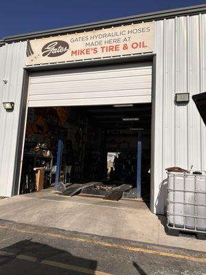 Mike's Tire & Oil