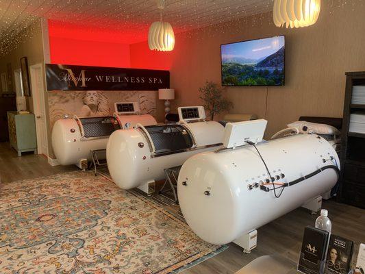 Hyperbaric and Red Light Therapy