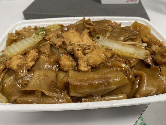 Chicken Chow Fun