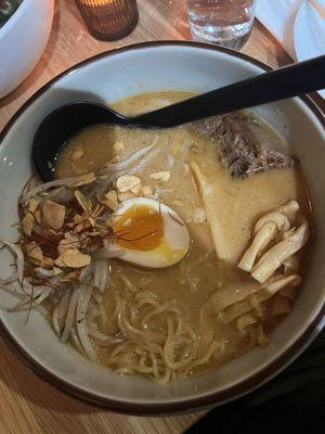 Spicy roasted garlic miso ramen