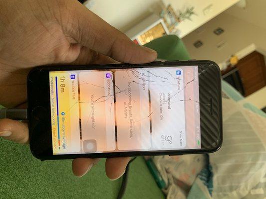 My phone before replacing the sceen.
