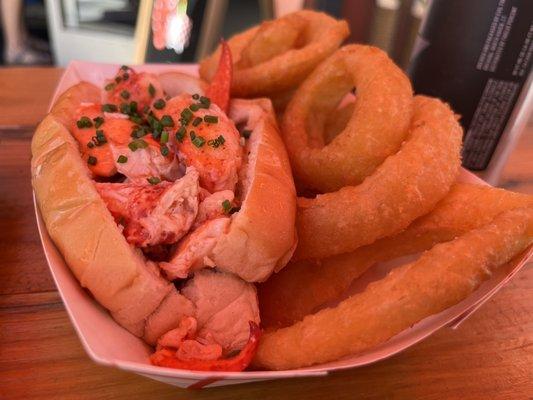 Brown Butter Lobster Roll + Onion Rings