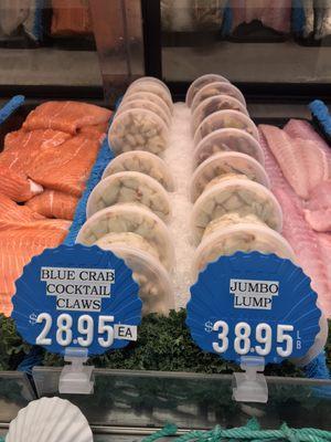 We offer Sustainable, Wild Caught Handpicked Jumbo Lump Blue Crab Meat & Blue Crab Cocktail Claws