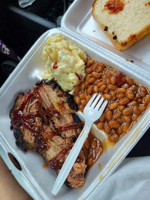 The brisket plate was delicious!