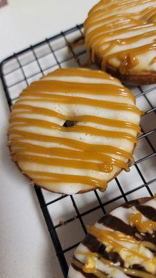 Caramel Donut