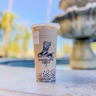 Roasted oolong milk tea with grass jelly and mini boba