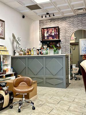 La'reine Nail Bar