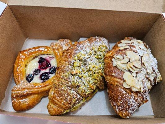 Mixed berry, pistachio, and almond croissant