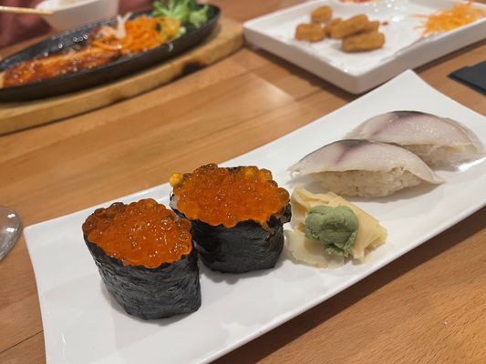 Ikura sushi and saba sushi