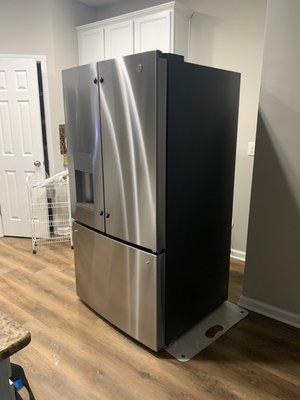 GE Refrigerator