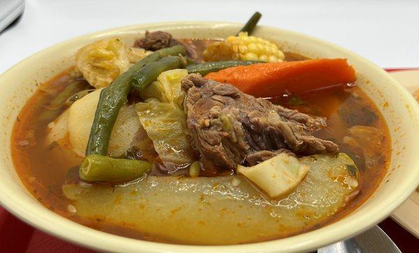 Caldo de res