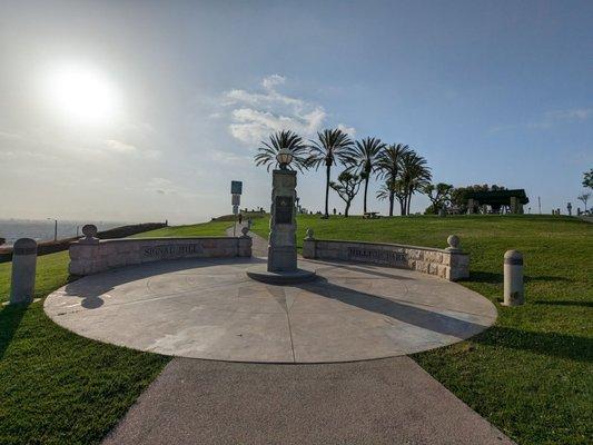 Entrance to Hilltop Park in Signal Hill