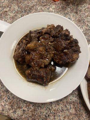 Braised Oxtails