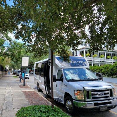 23 passenger shuttle bus