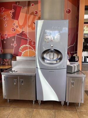 Fountain Drink Machine