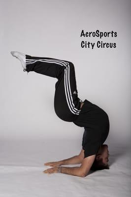 AcroSports_City Circus contortionist