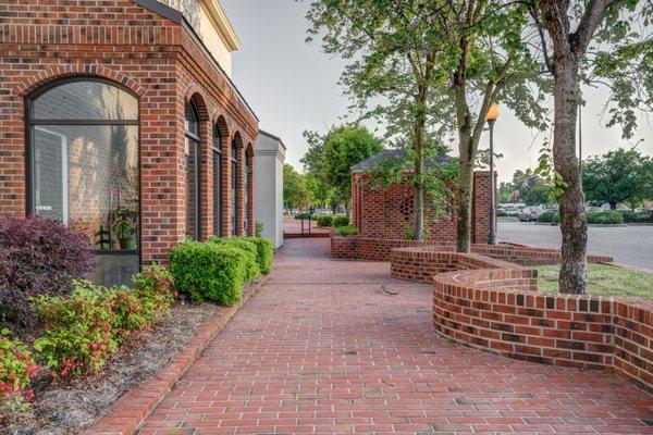 Sidewalk on Church St