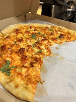 Butter chicken pizza