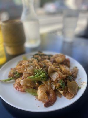 Drunken Noodles with Shrimp ($18)