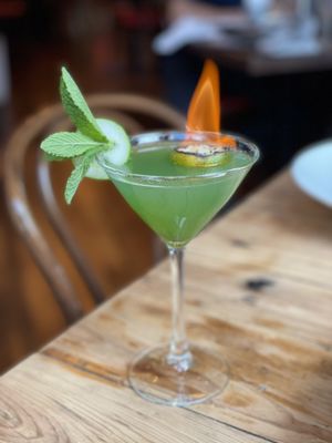 Cucumber basil martini   Instagram: nycgirlseat