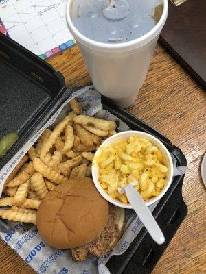 Macaroni French Fries BBQ Sandwich Large Dr. pepper