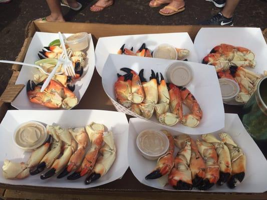 Amazing stone crabs! 6 claws for $20. We go all out!