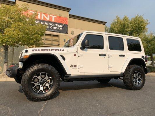 2020 Jeep Wrangler Rubicon Stratos IR Ceramic Tint