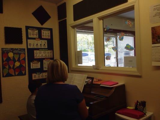 Piano lesson with Emily Shelp