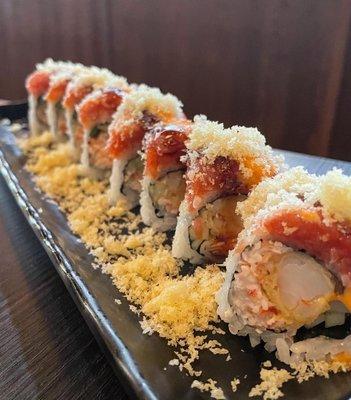 Sakana Fire Roll