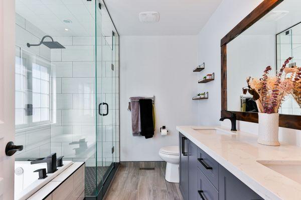 Your bathroom deserves an upgrade! We use quality faucets, toilets, showers and sinks.